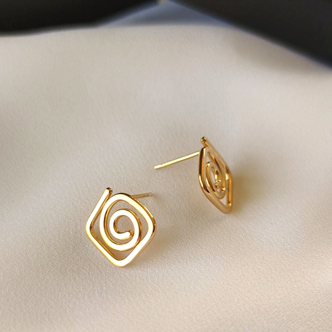 handmade gold diamond swirl earrings nz