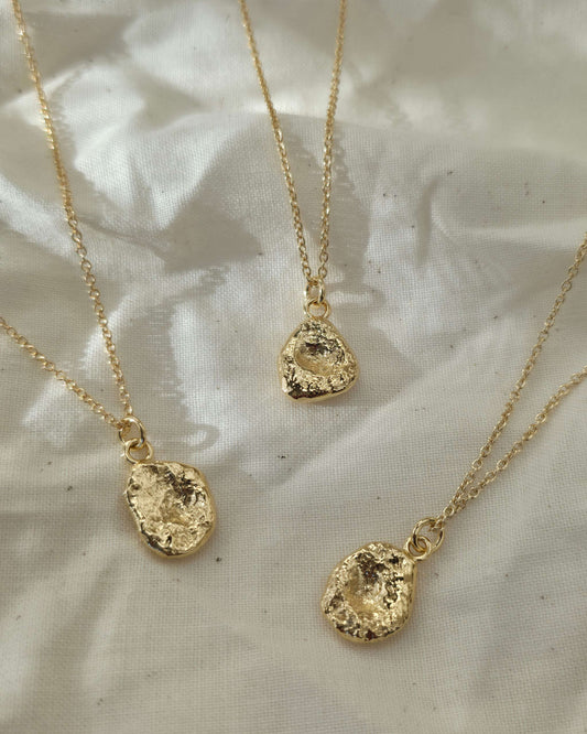 Molten Pebble Necklace | Small | Gold